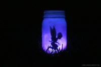http://www.agirlandagluegun.com/wp-content/uploads/2016/07/fairy-glow-jar-with-light-sticks-200x133.jpg