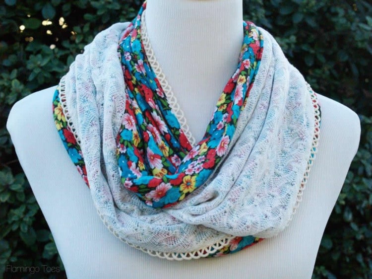 1-Hour-Knit-and-Lace-Scarf-750x562