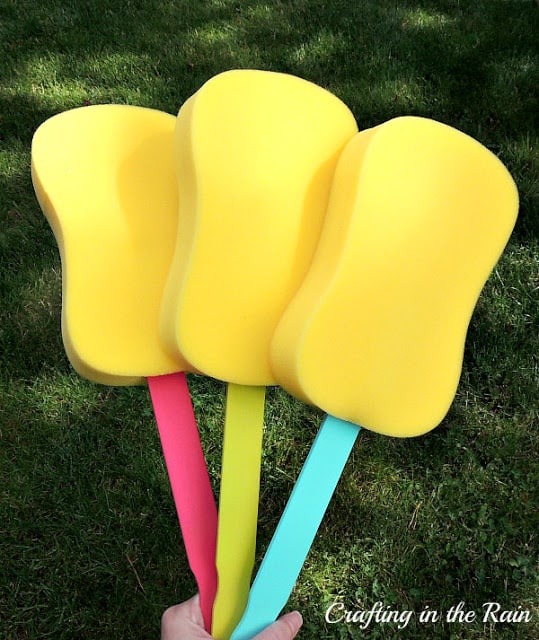 diy-balloon-paddles