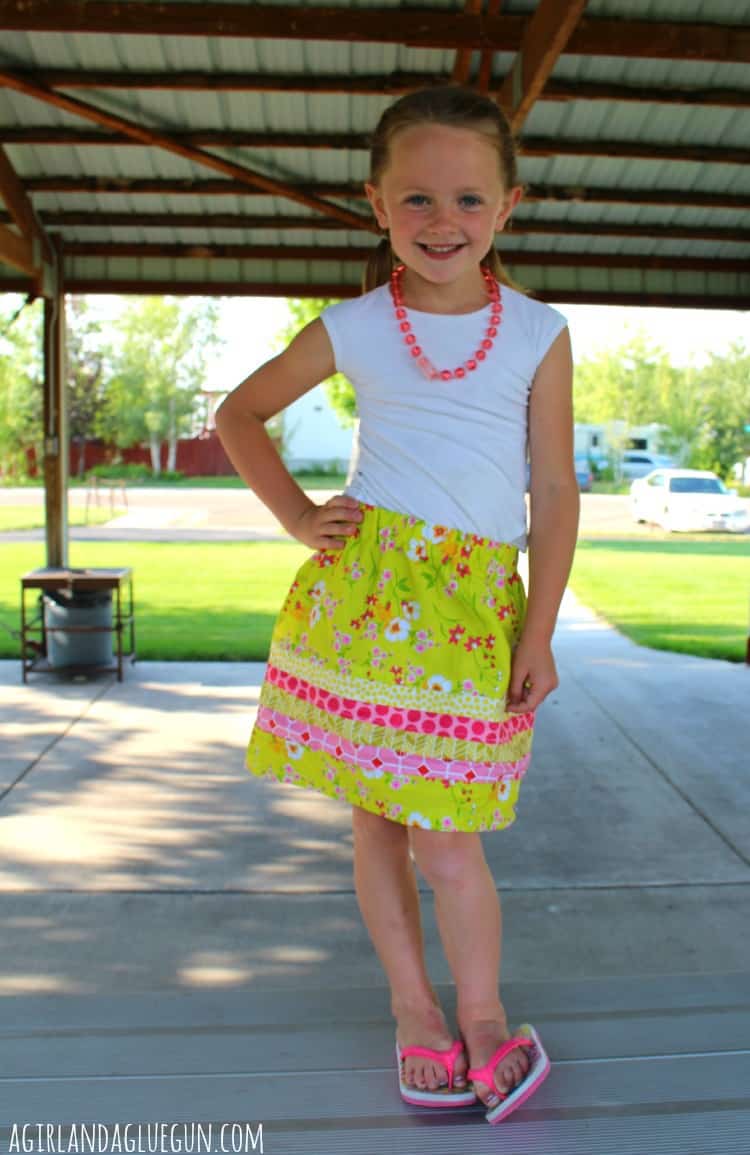 skirting the issue-scrappy skirt! - A girl and a glue gun