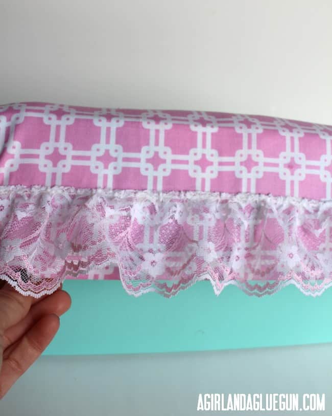 bed skirt with lace on barbie bed