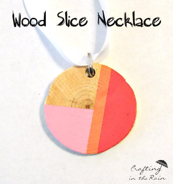 wood-slice-necklace