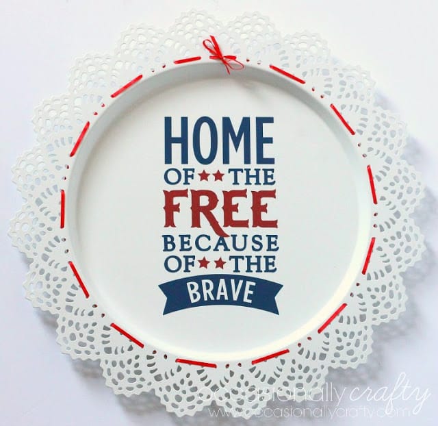 Home of the Free Patriotic Vinyl Charger (1)