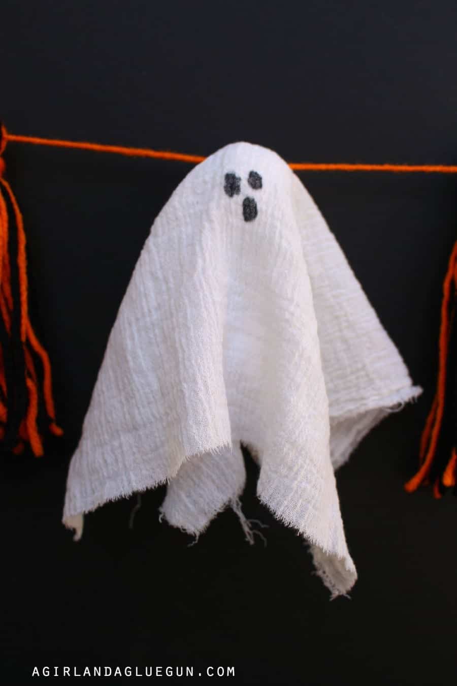 ghost decoration