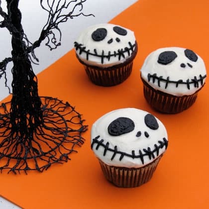 jack-skellington-cupcakes-halloween-recipe-photo-420x420-clittlefield-00a