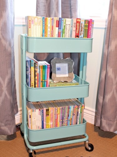 ideas-to-organize-and-storage-for-kids-book-using-ikea-raskog-cart