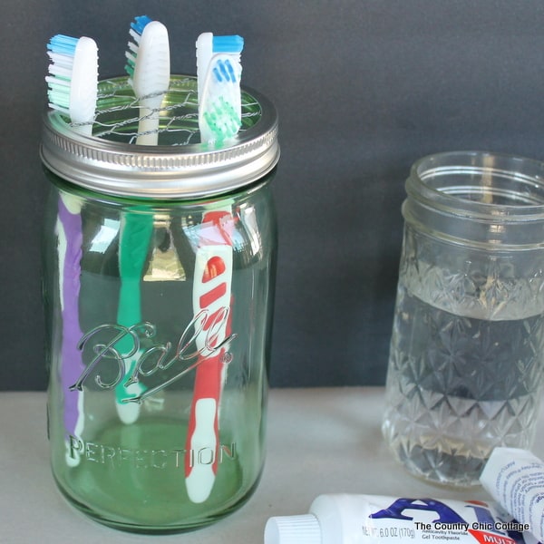 mason-jar-toothbrush-holder-005
