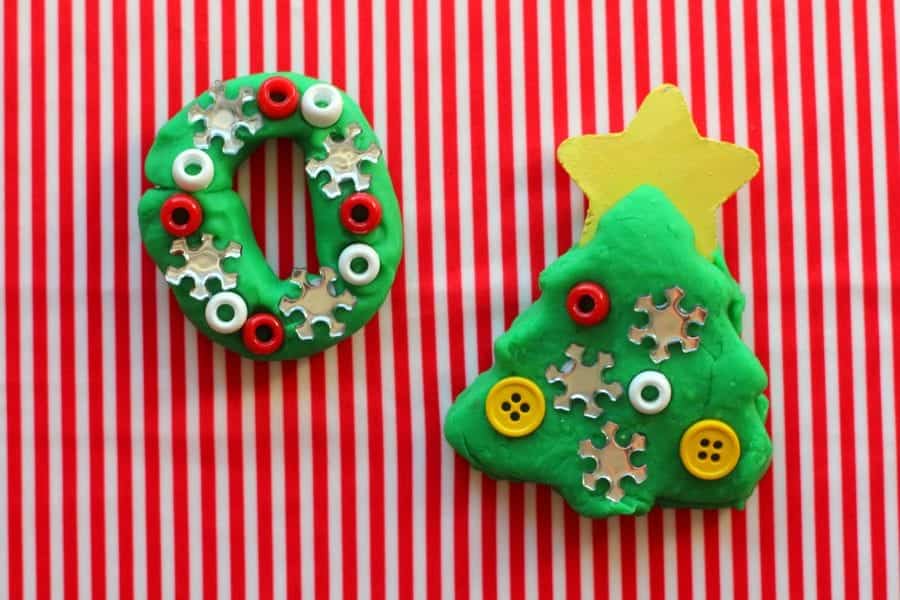 Holidays: Ho Ho Ho Playdough - the best playdough recipe of all time! From A Girl and a Glue Gun via thirtyhandmadedays.com