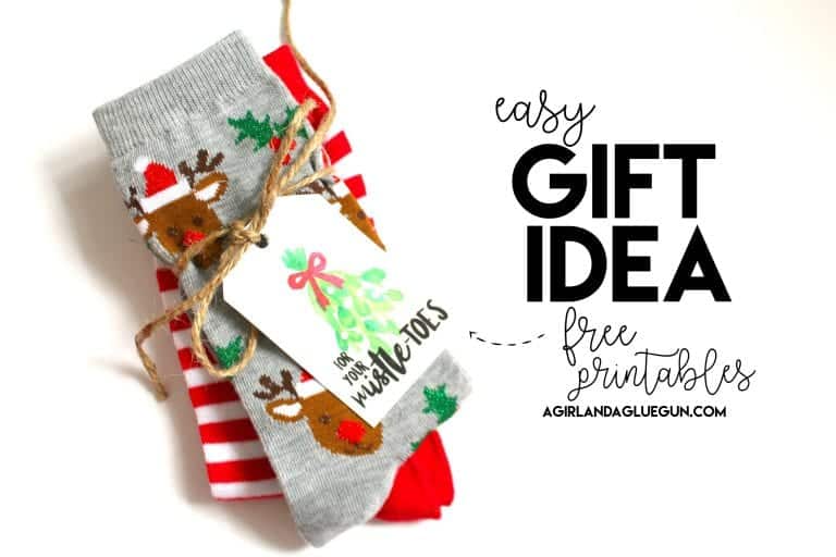 Mistletoe gift ideas-free printables - A girl and a glue gun Mistletoe gift ideas-free printables - A girl and a glue gun