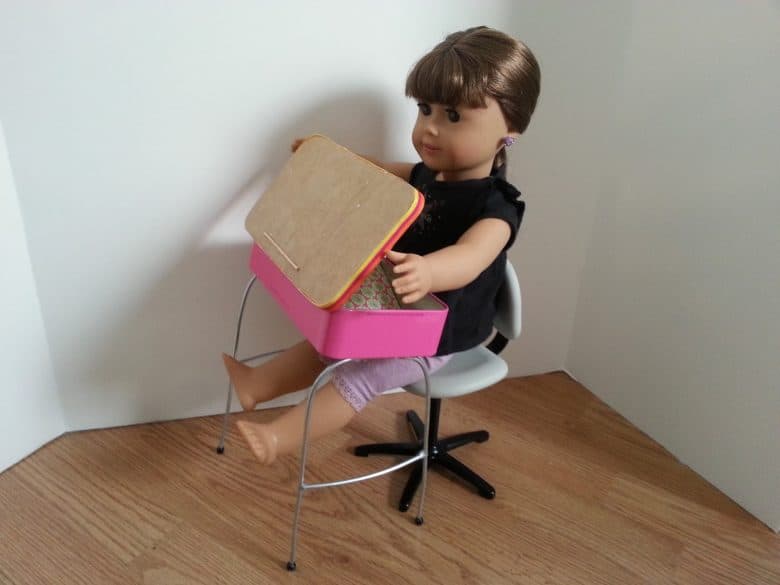 American Girl doll diy clothes and accessorizes that you can DIY - A ...