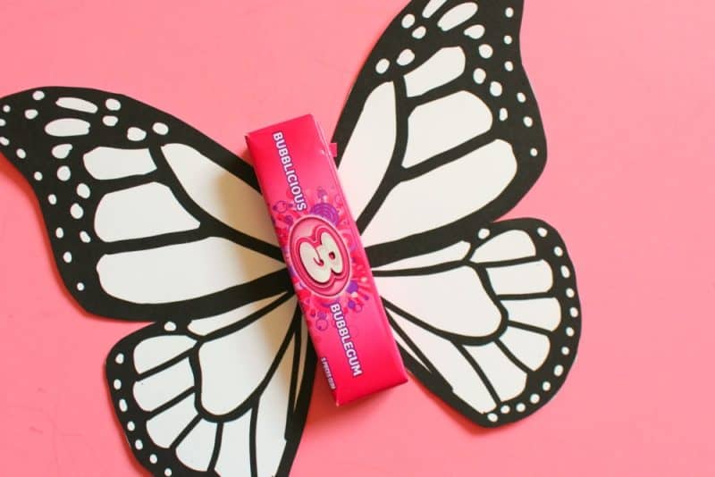 Butterfly gift with free printable - A girl and a glue gun