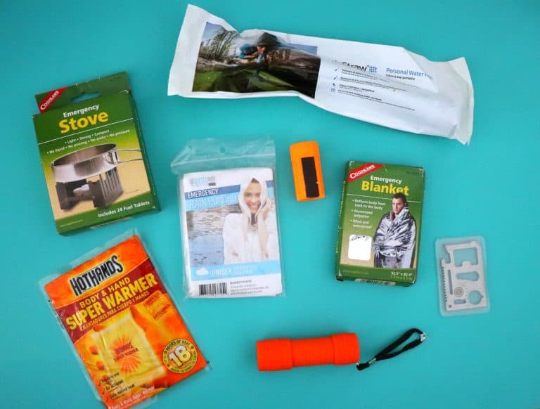 What to pack in a 72 hour emergency kit - A girl and a glue gun