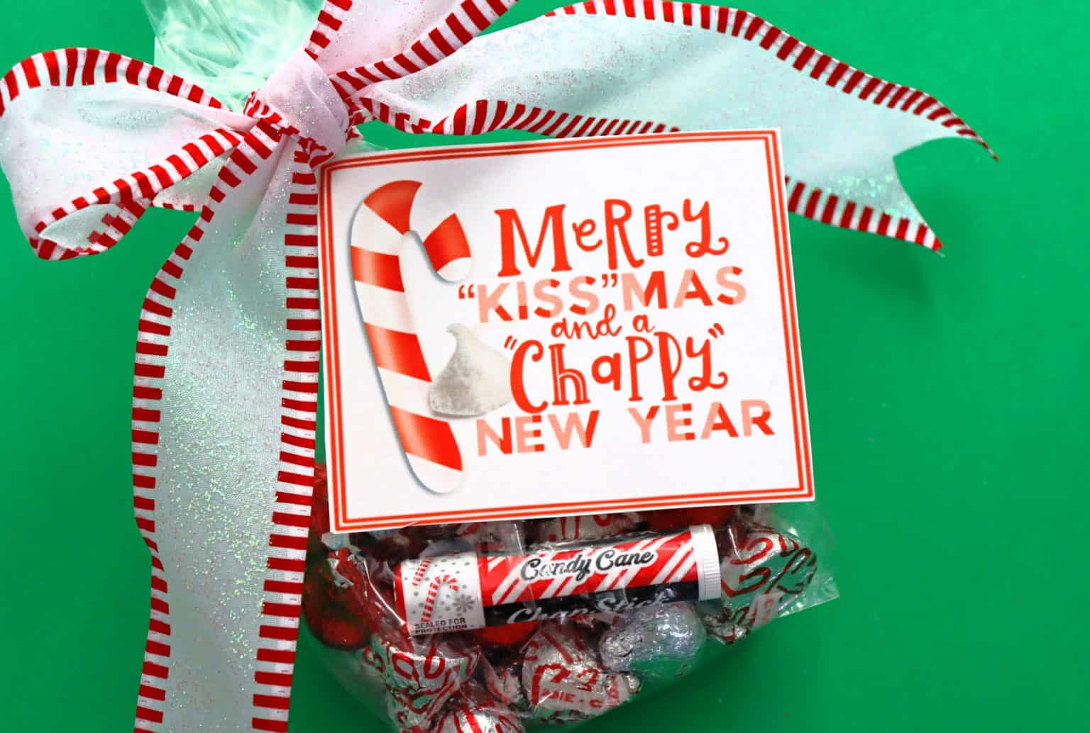 Merry KISSmas Free Printable - A girl and a glue gun